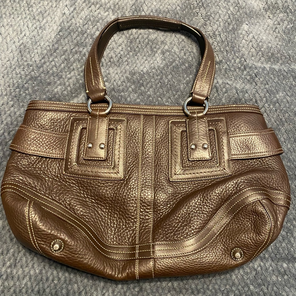 Coach brand brown leather shoulder bag purse w multiple pockets, NWOT
